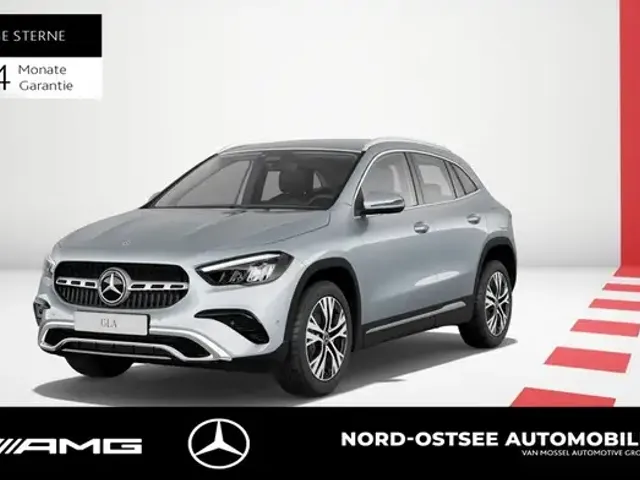 Mercedes-Benz GLA 200