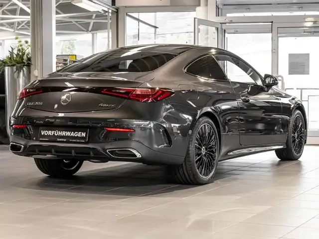 Mercedes-Benz CLE 200