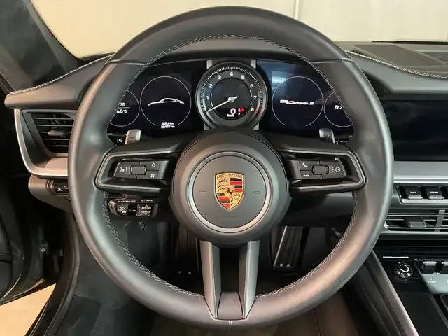 Porsche 992