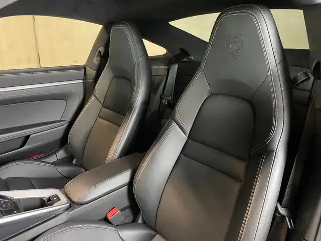 Porsche 992