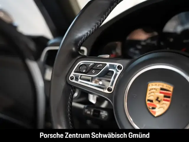 Porsche 991