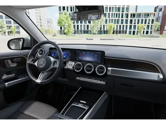 Mercedes-Benz EQB 250