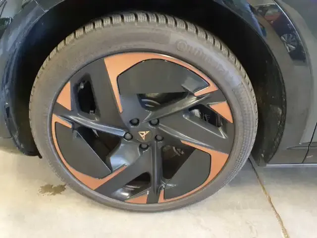 CUPRA Tavascan