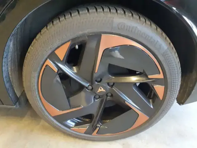 CUPRA Tavascan