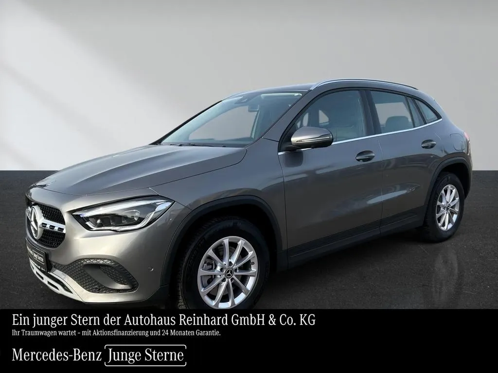 Mercedes-Benz GLA 250