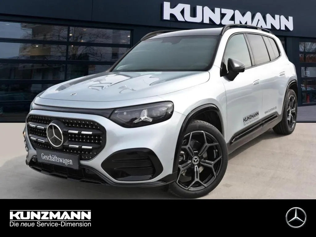 Mercedes-Benz GLB 200