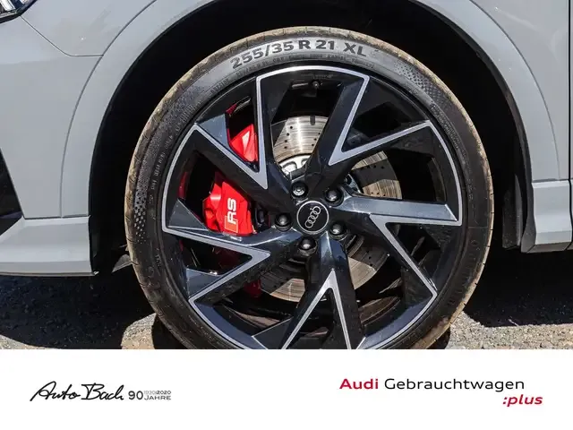 Audi RS Q3