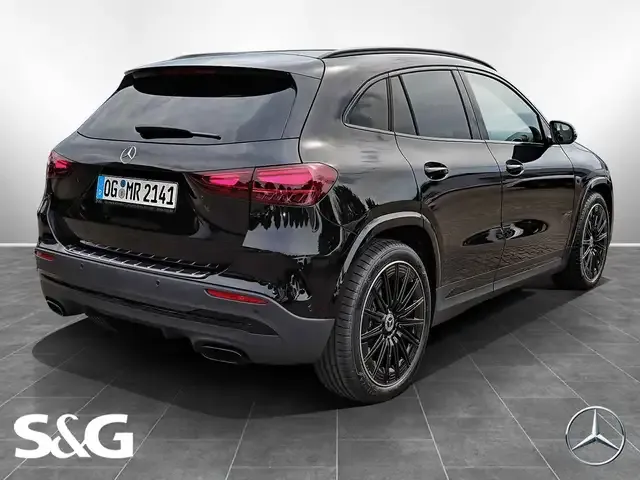 Mercedes-Benz GLA 200