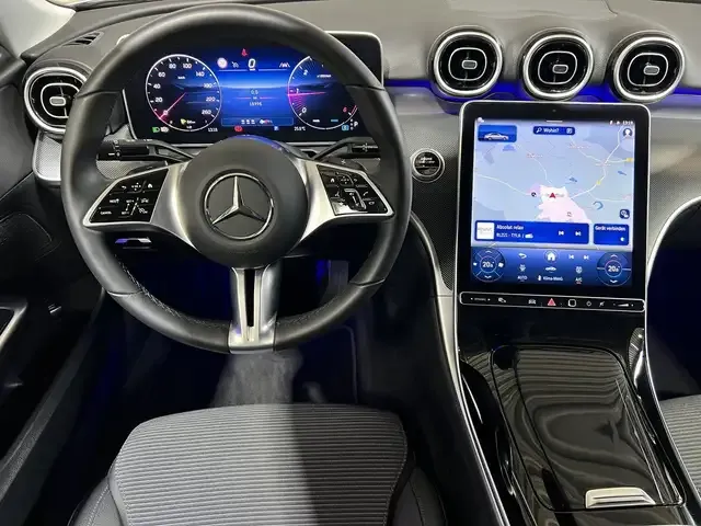 Mercedes-Benz C 220
