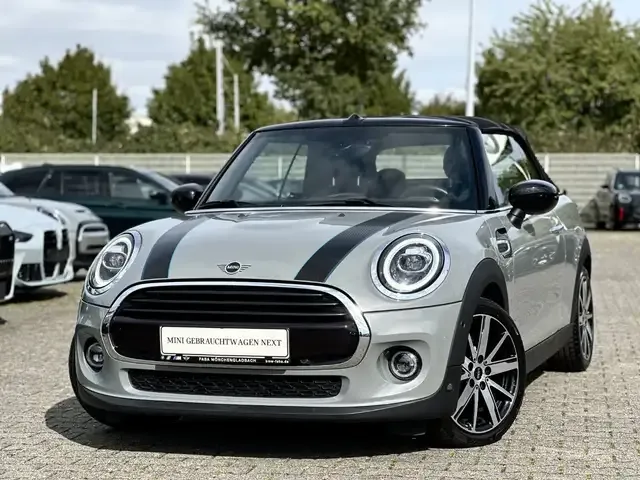 MINI Cooper Cabrio