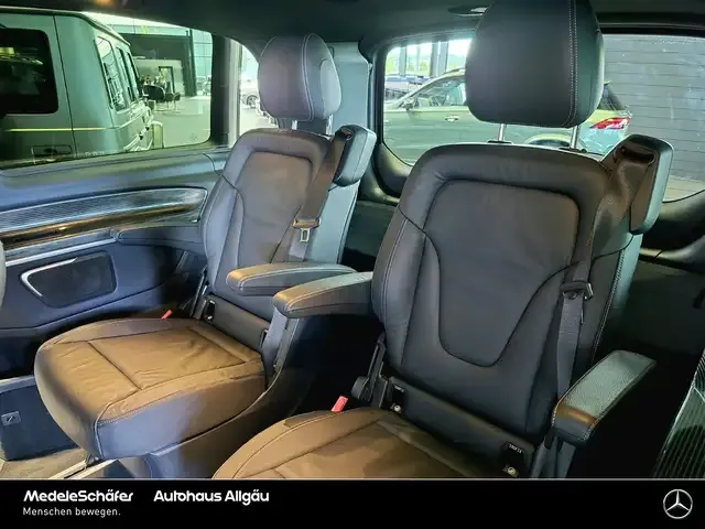 Mercedes-Benz EQV 300