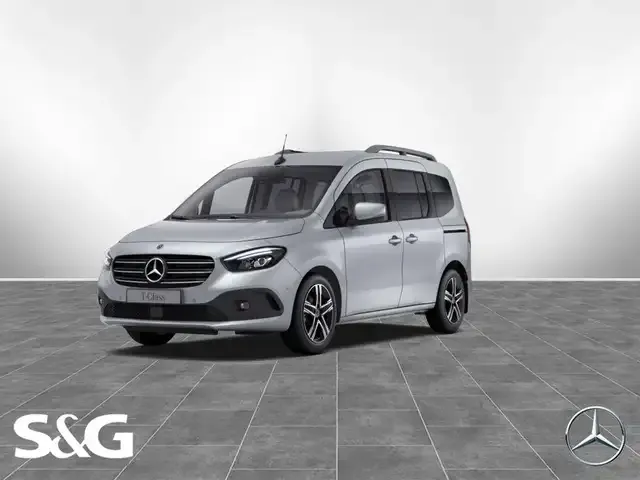 Mercedes-Benz Sonstige