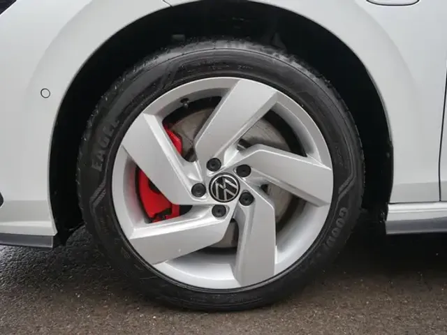 Volkswagen Golf GTE