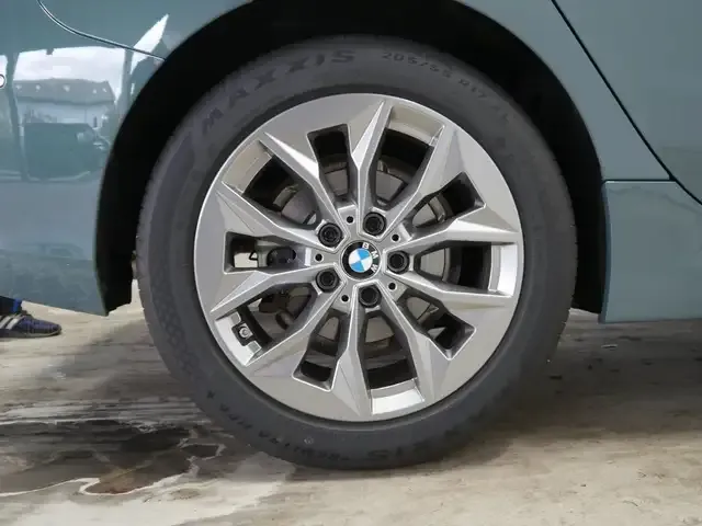 BMW 120