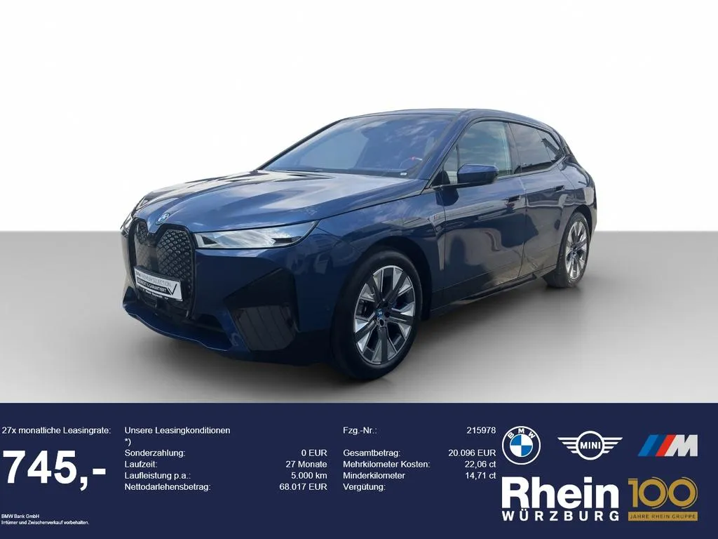 BMW iX