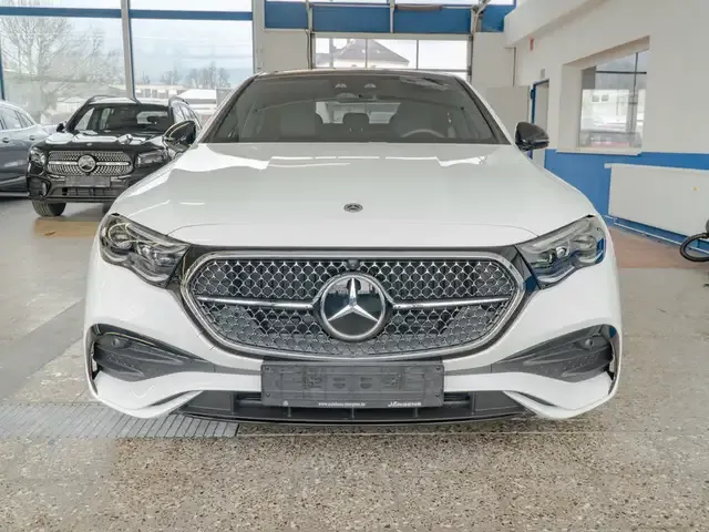 Mercedes-Benz E 200