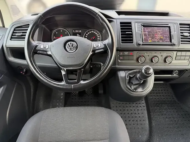 Volkswagen T6 Kombi