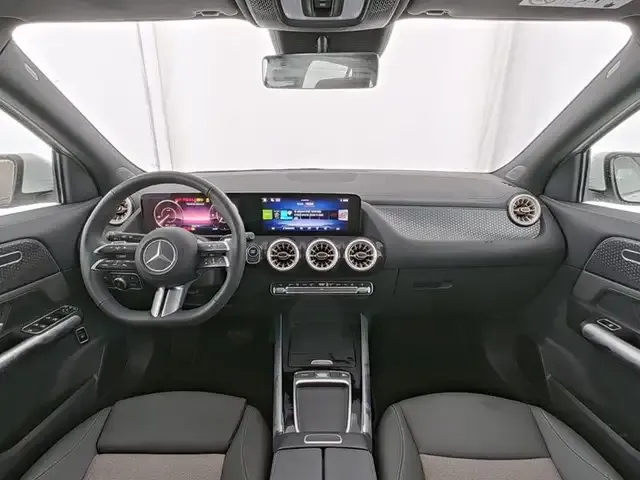 Mercedes-Benz EQA 300