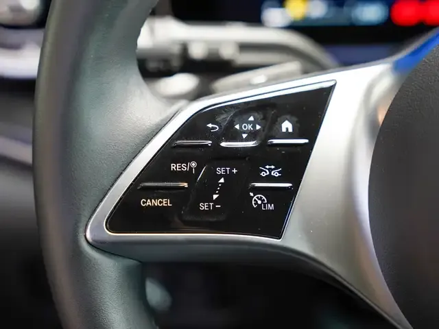 Mercedes-Benz V 220