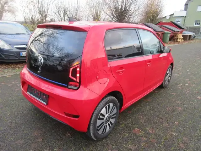 Volkswagen e-up!