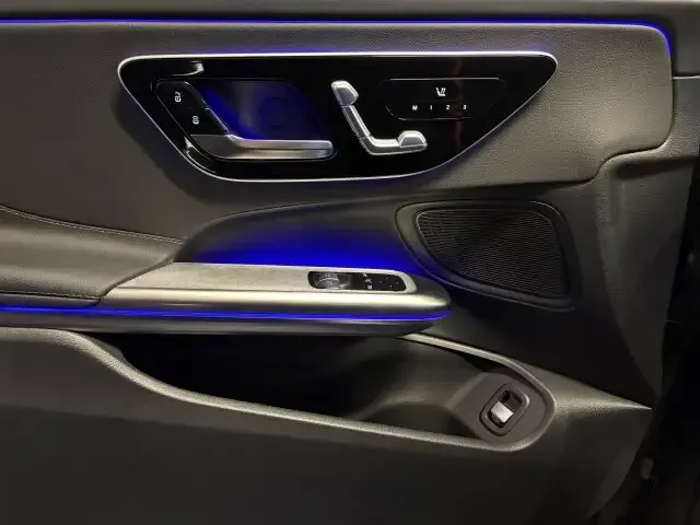 Mercedes-Benz CLE 200