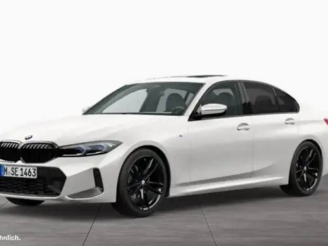 BMW 330
