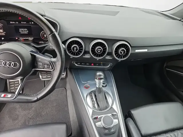 Audi TTS