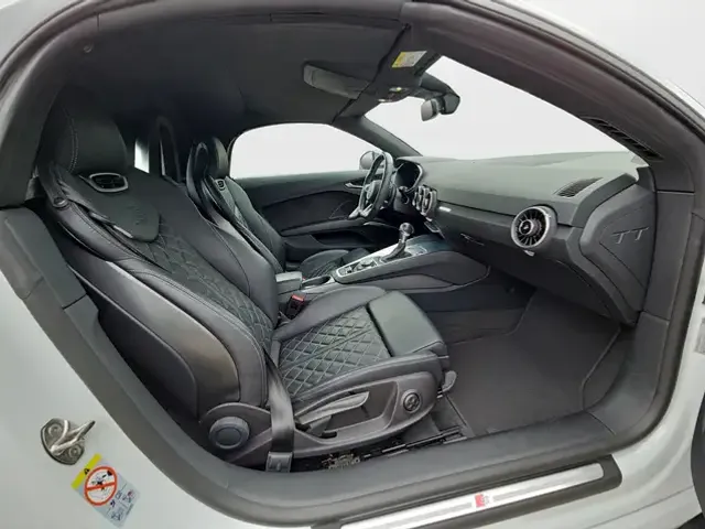 Audi TTS