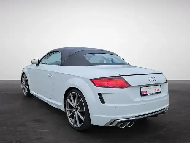 Audi TTS