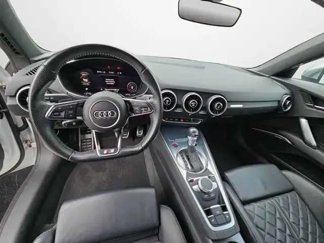 Audi TTS
