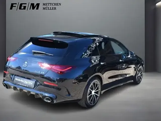 Mercedes-Benz CLA 35 AMG