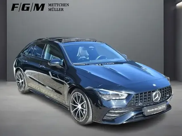 Mercedes-Benz CLA 35 AMG