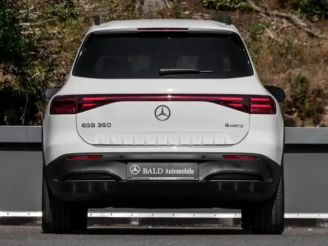 Mercedes-Benz EQB 350