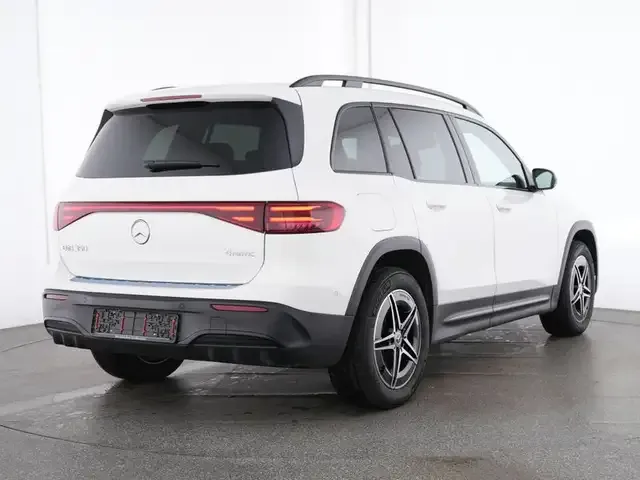 Mercedes-Benz EQB 350