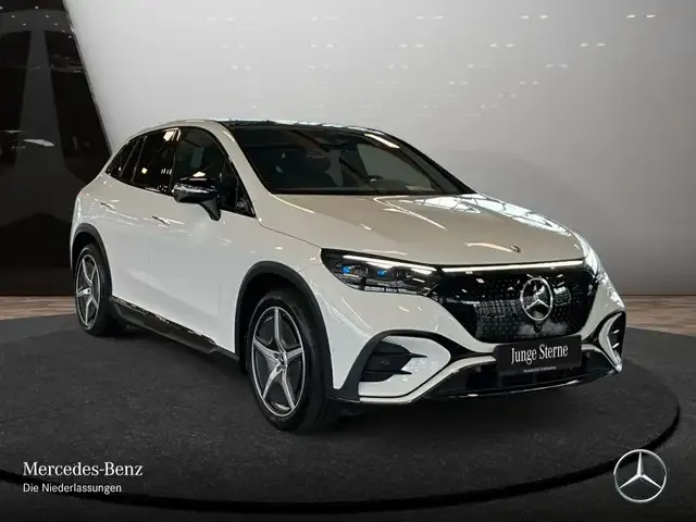 Mercedes-Benz EQE SUV