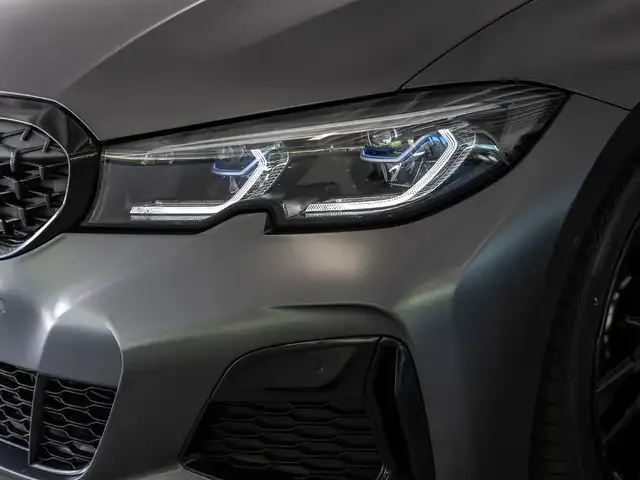 BMW 340