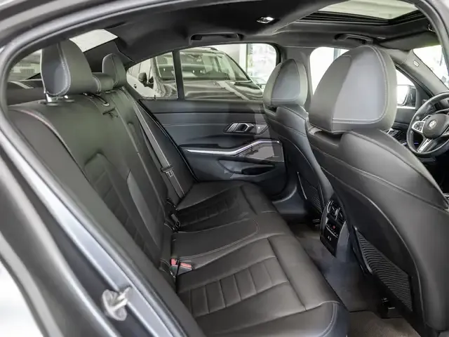 BMW 340