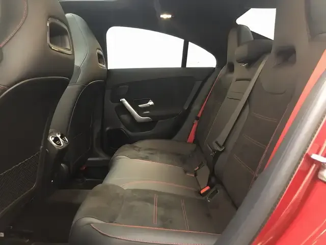 Mercedes-Benz CLA 35 AMG