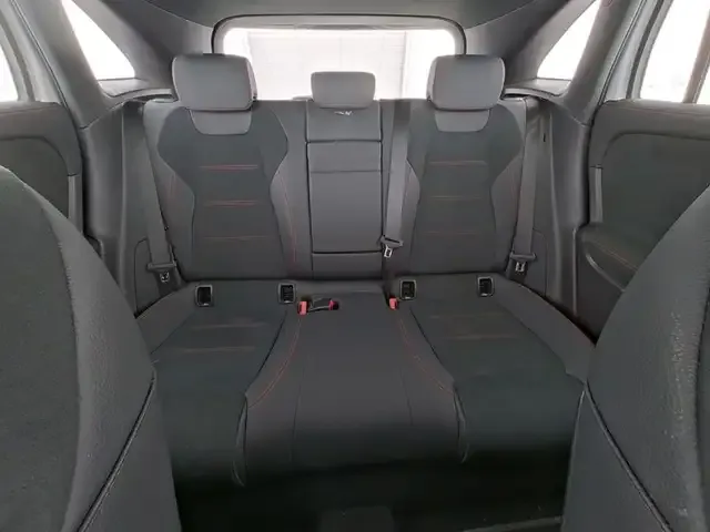 Mercedes-Benz EQA 300