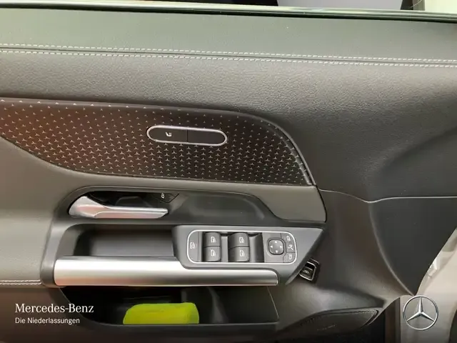 Mercedes-Benz EQA 350