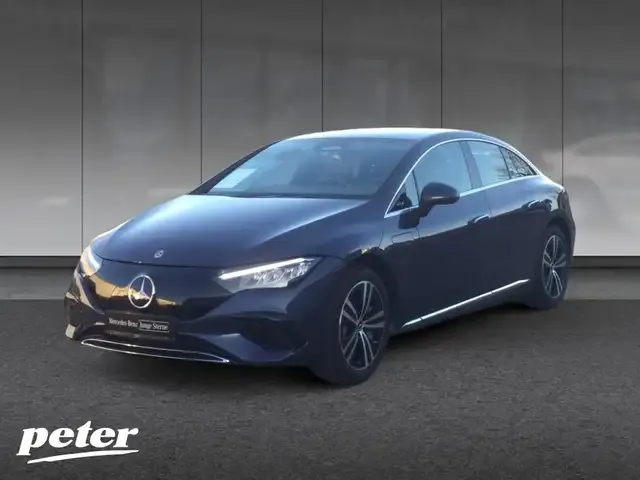 Mercedes-Benz EQE 300