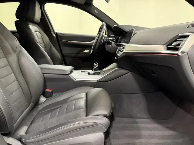 BMW 440