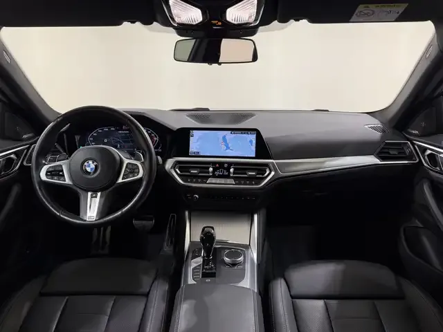BMW 440