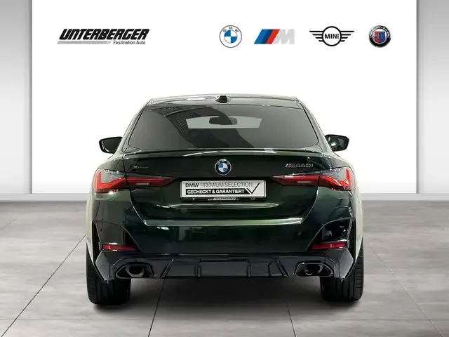 BMW 440