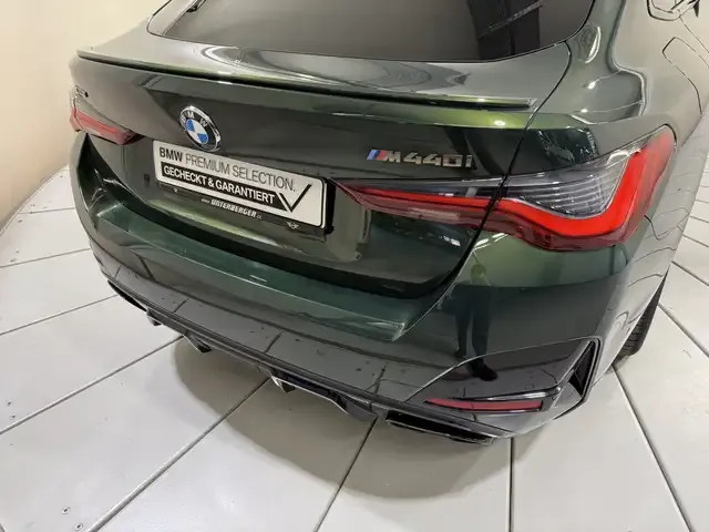 BMW 440