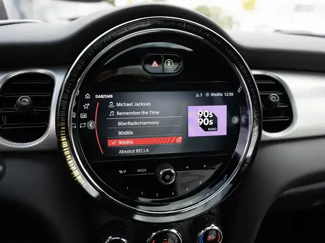 MINI Cooper SE