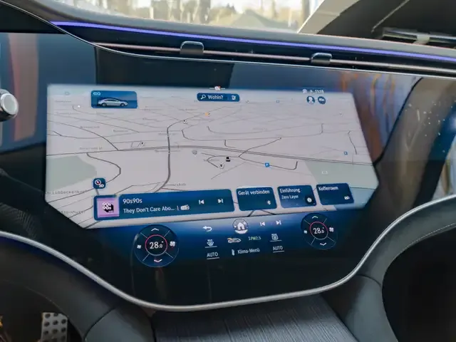 Mercedes-Benz EQE 500