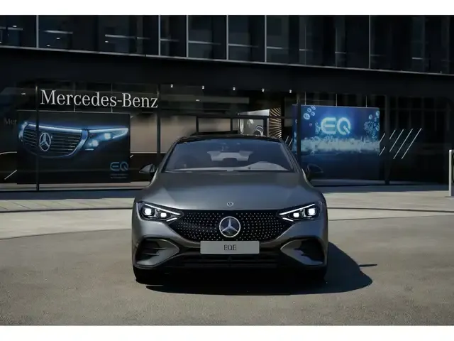 Mercedes-Benz EQE 500