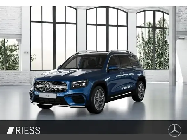 Mercedes-Benz GLB 220