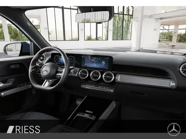 Mercedes-Benz GLB 220